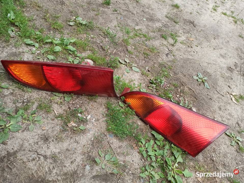 Lampy tylnie ford focus osobowe Czarna Dąbrówka