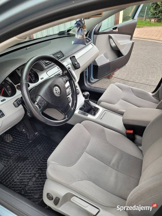 Volkswagen Passat B6 20 TDI letnie koła czujnik deszczu Koło