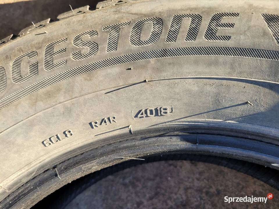 Opony zimowe 23565 r17 Bridgestone blizzak Lm80 235 Nowy Sącz