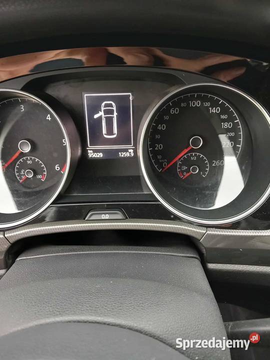 Volkswagen Tiguan 16 dsg 7os 2018r maly przebieg sprzedam