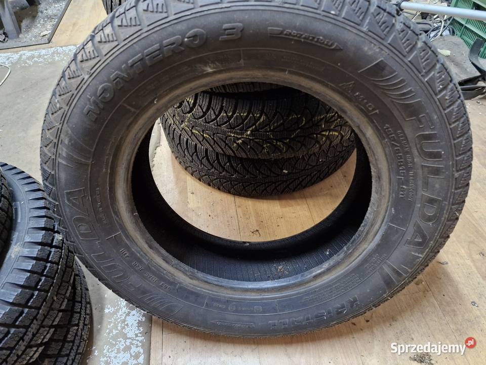 Komplet opon zimowych 19565R15 91T Fulda zima Trojany sprzedam