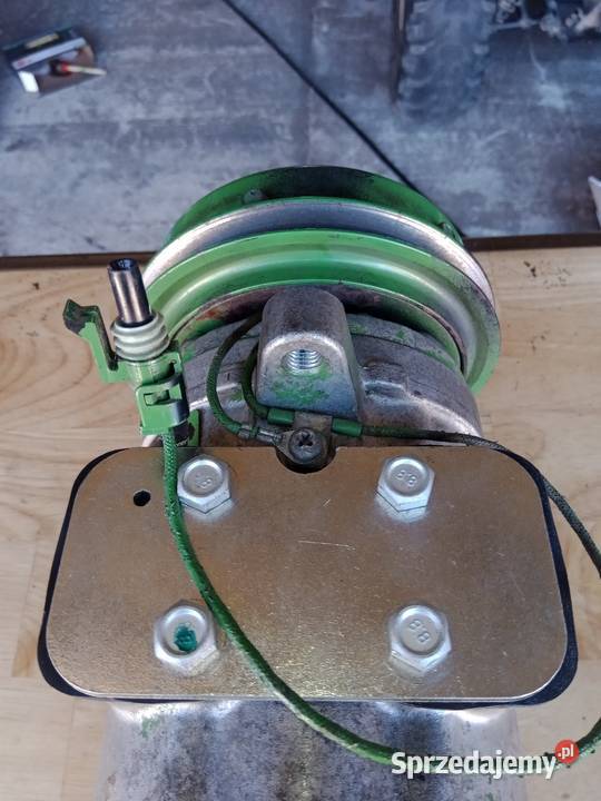 Sprężarka klimatyzacji John Deere RE 12514 Zahorów