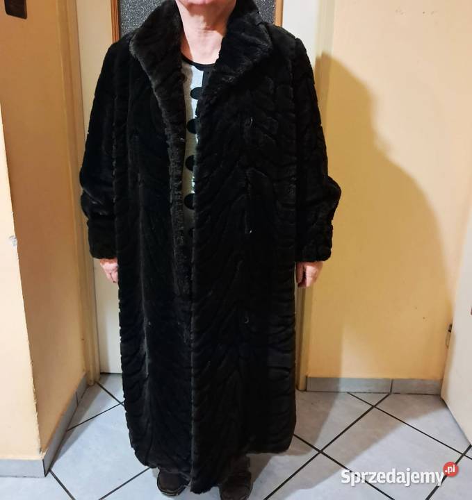 Elegancja Francja Czarne długie futerko Jelenia Góra