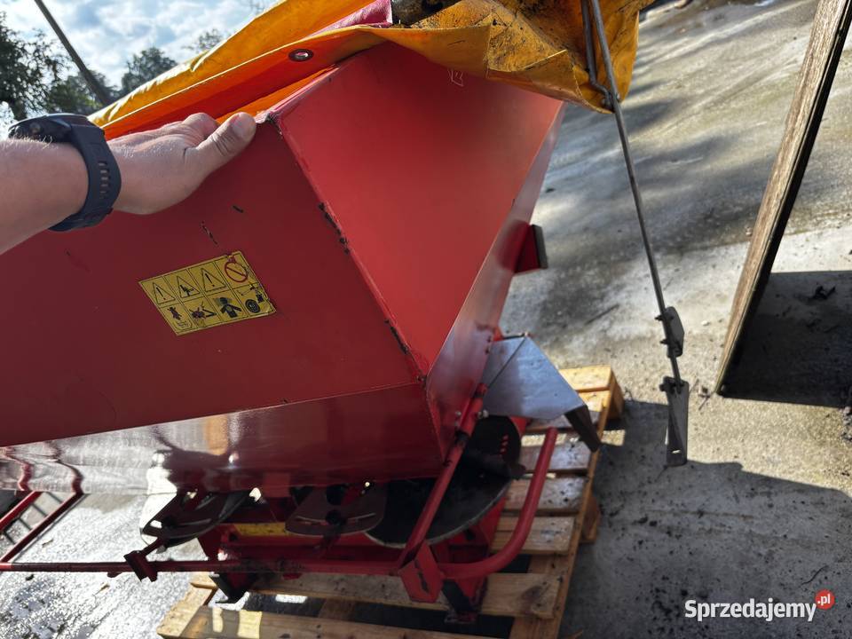 Rozsiewacz akpil xl1000 Środa Wielkopolska