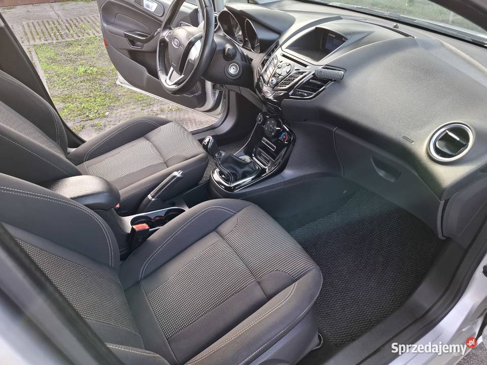Ford Fiesta nieuszkodzony Bieganowo