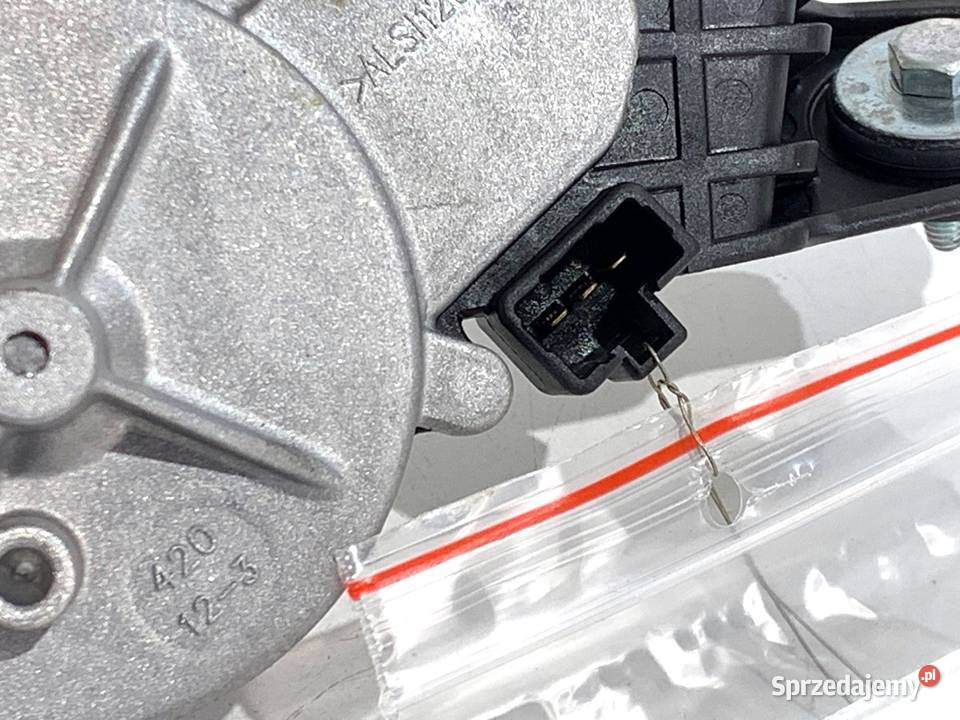 SILNIK WYCIERACZEK TYŁ KIA CEED 98700J7800 sprzedam