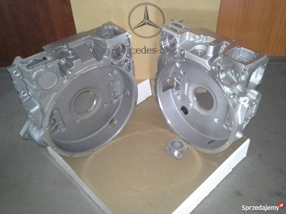 Obudowa ACTROS TOURISMO TRAVEGO SETRA DEMAG ciężarowe Pozostałe sprzedam