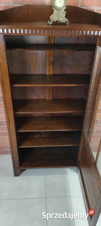 Piękna biblioteka witryna dębowa Łagów