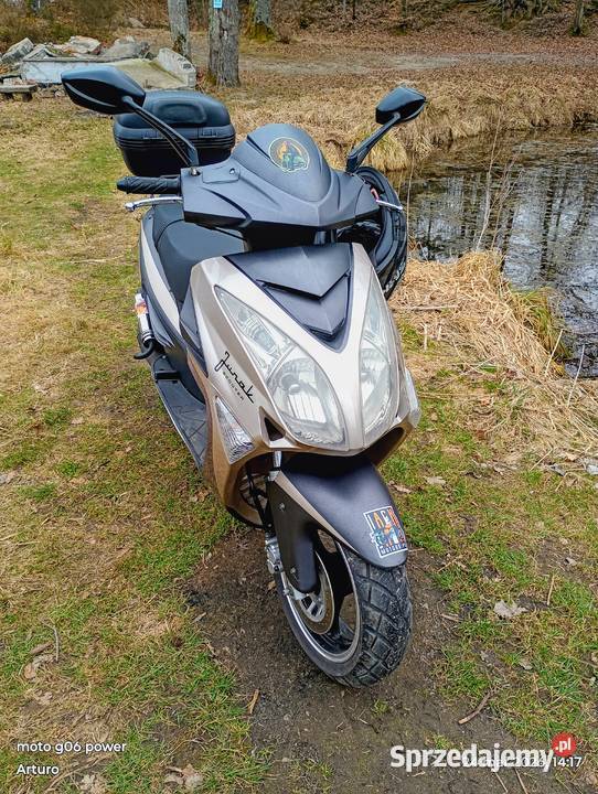 Na sprzedaż ładny zadbany doinwestowany skuter Junak Słupsk