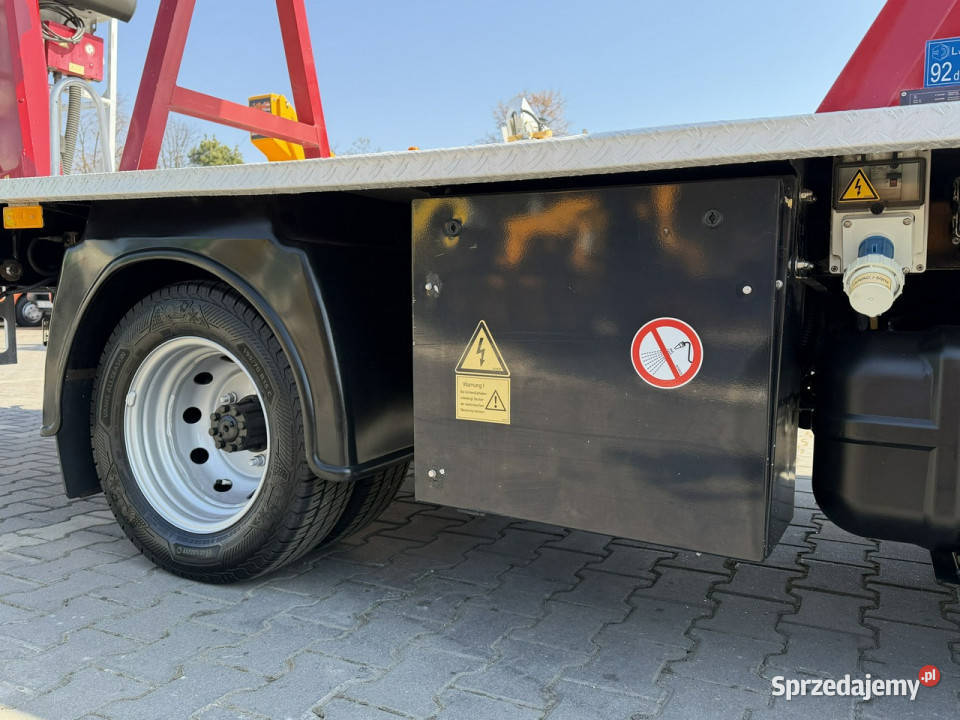 Nissan Cabstar Zwyżka Podnośnik Koszowy Samochody ciężarowe Widełki sprzedam