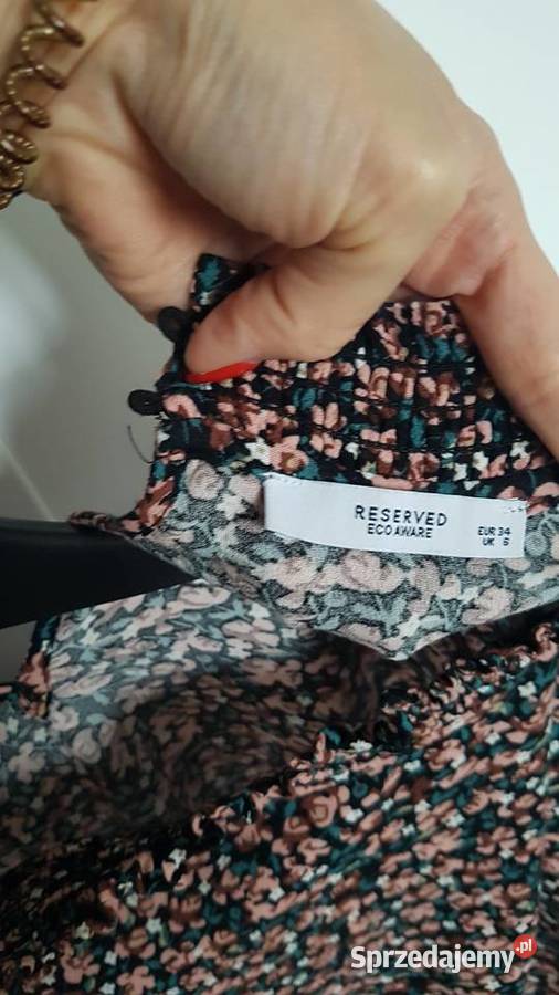 Bluzka Reserved 34 ze stójką rozcięcie z tyłu Reserved Nowy Sącz