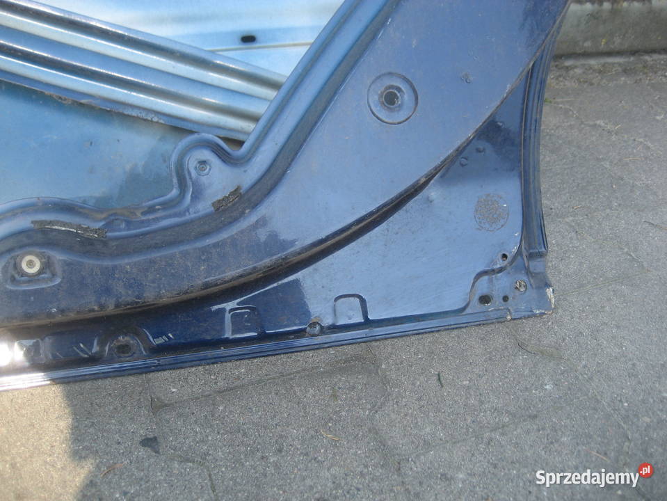vw passat b5 kombi 9600r drzwi tył prawe