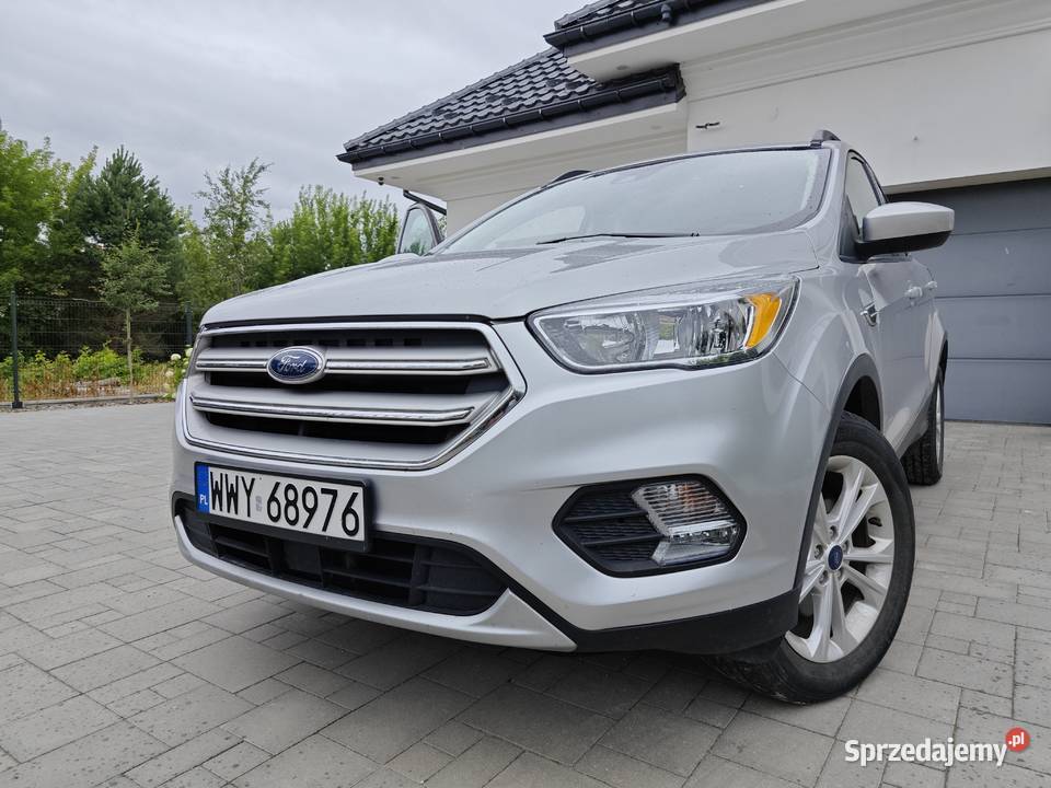 Ford Kuga Escape 15 182 4x4 43 przebieg automat Kuga Wyszków