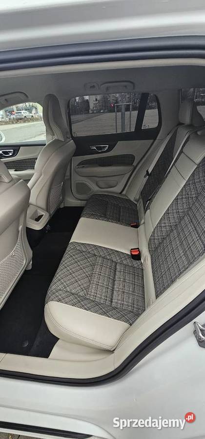 Sprzeda Volvo V60 d4 Volvo Inowrocław sprzedam