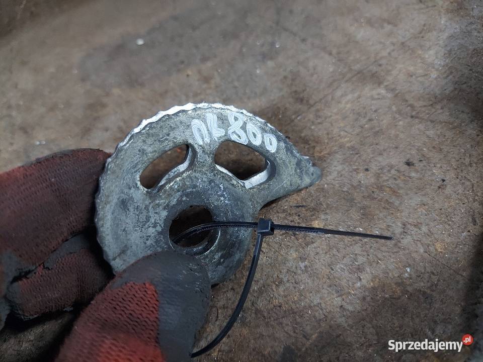 Suzuki DR 800 DR 750 napinacze naciągi szpanery