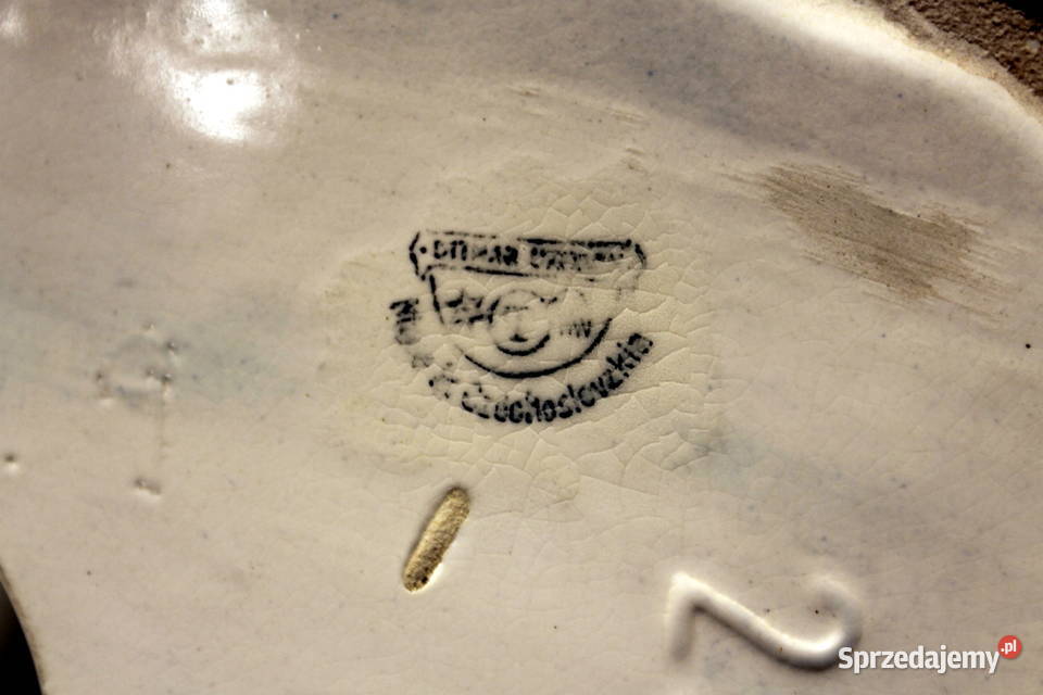DITMAR URBACH Niedźwiedź polarny Czechoslovakia Porcelana i szkło Dobrzany