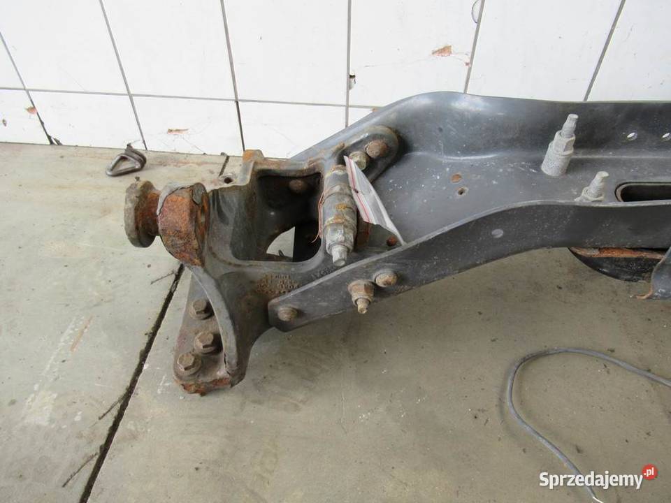 BELKA KOŁYSKA SILNIKA VOLVO FH 128 440 SANKI ciężarowe