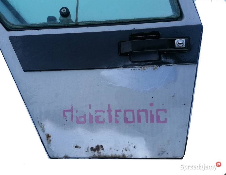 Drzwi Massey Ferguson 3610 3635 3645 3650 3655 nieuszkodzony Części zamienne podlaskie Zajęczniki