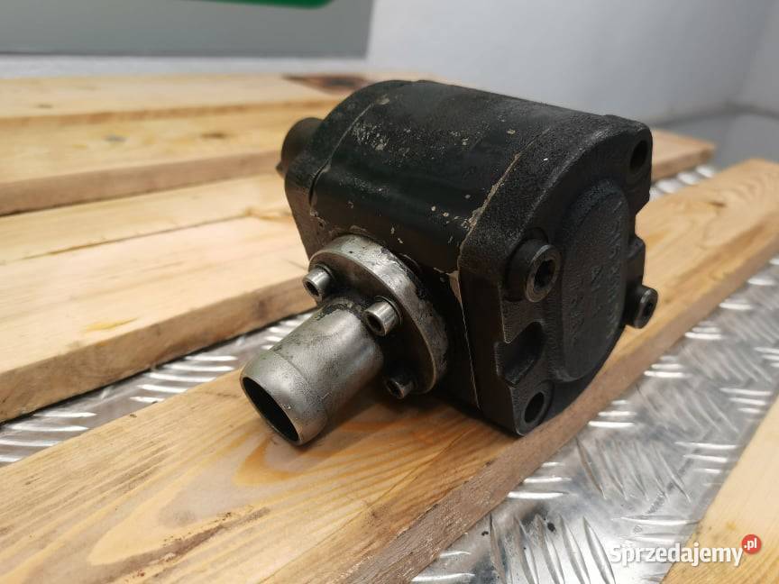 Pompa hydrauliczna DEUTZFAHR TTV 620 0510615354 Wilkowo