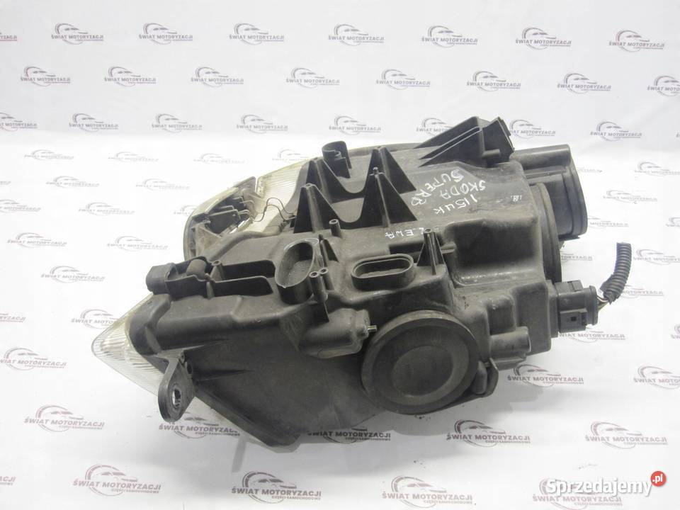 SKODA SUPERB II 11r lampa lewy przód 3T2941015C