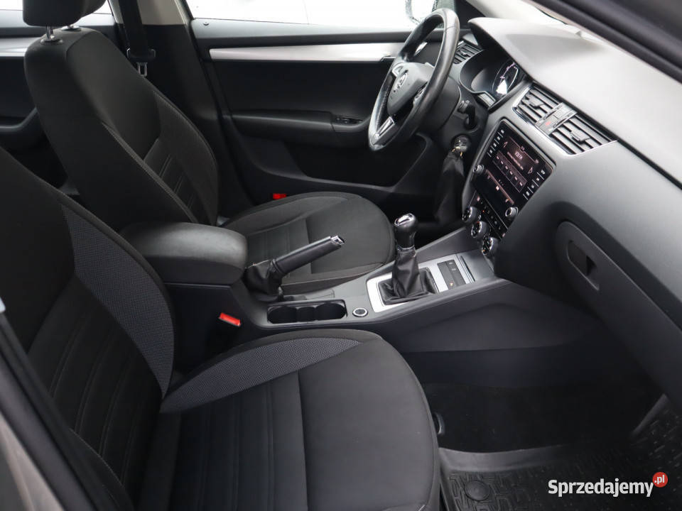 Skoda Octavia 15 TSI 110KM Katowice
