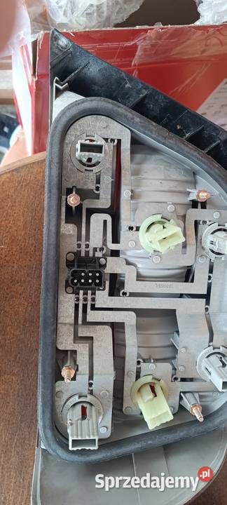 ORYGINALNE TYLNE LAMPY BMW E38 SERIA 7 Lampy tylne Kalisz
