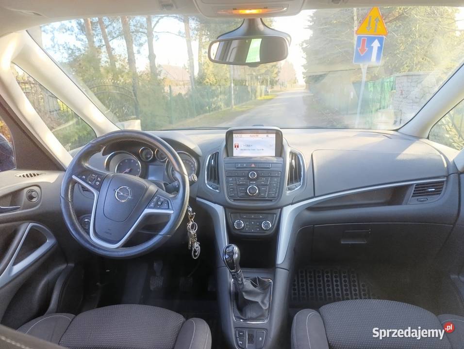 Opel Zafira 2015r 16 diesel naviklima Zafira Legnica
