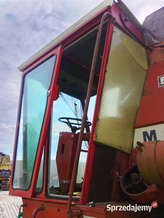 Kabina do Kombajnu Massey Ferguson Radom