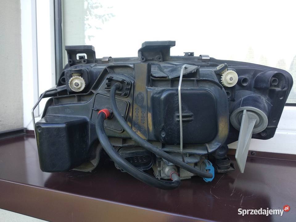 Audi A6 C5 przedlift lampy przednie reflektory