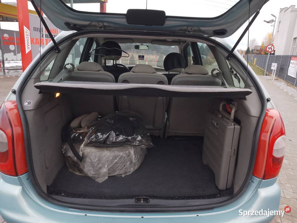 Citroen Xsara Picasso 18 BG Sekwencja welurowa tapicerka Radom sprzedam
