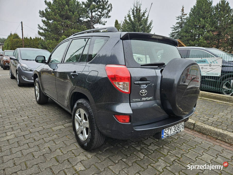 Toyota RAV4 4 x4 Krajowy Klimatyzacja III wspomaganie kierownicy śląskie Ruda Śląska sprzedam