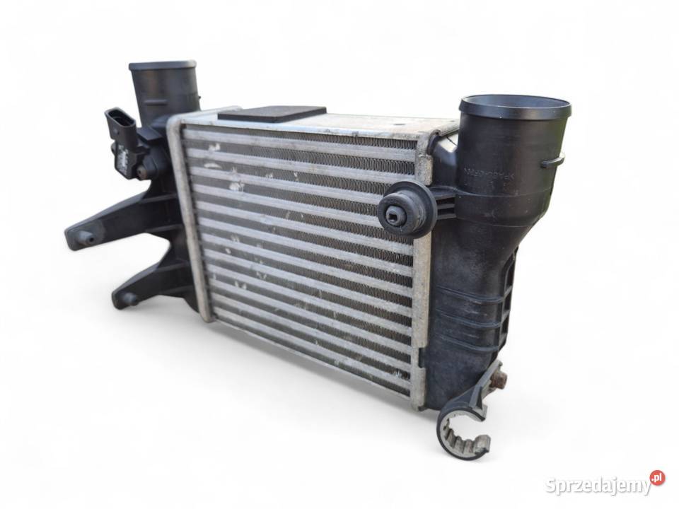 CHŁODNICA POWIETRZA INTERCOOLER AUDI A4 B6 B7