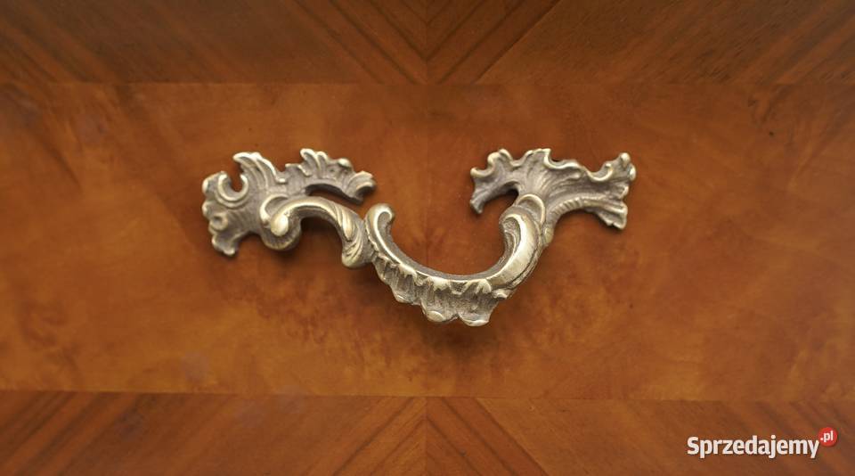 Zabytkowa witryna z lat 70tych w stylu Jerka