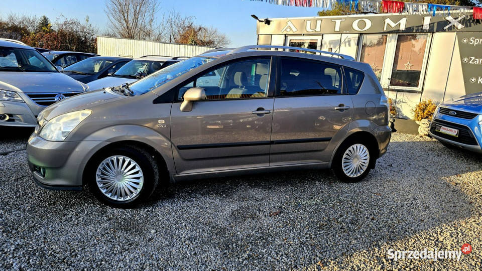 Toyota Corolla Verso 18 benzynalpg Zadbany Świdnica