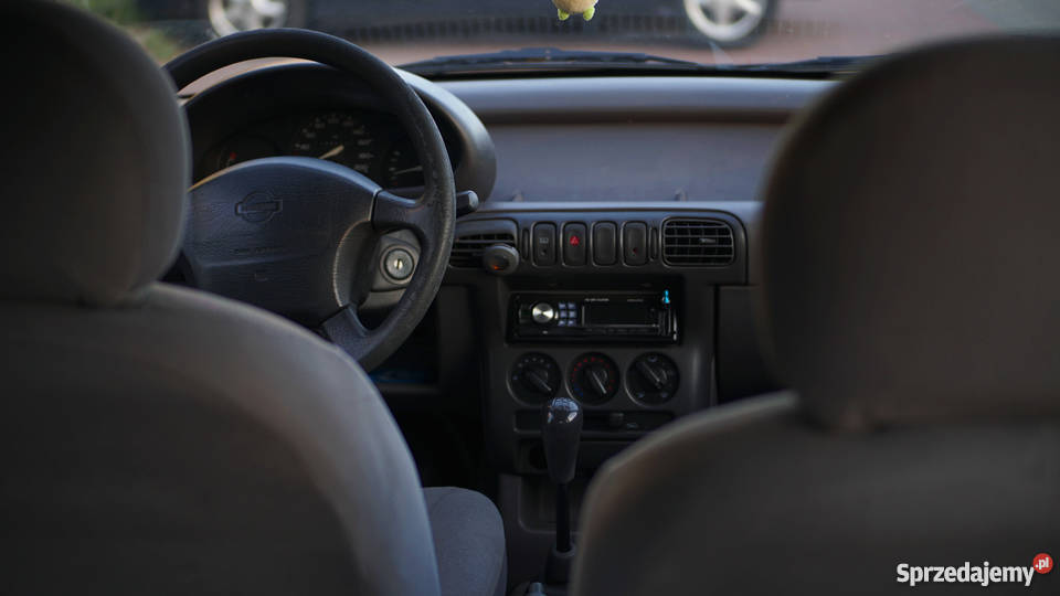 Nissan Micra K11 10 54 1996 nieuszkodzony