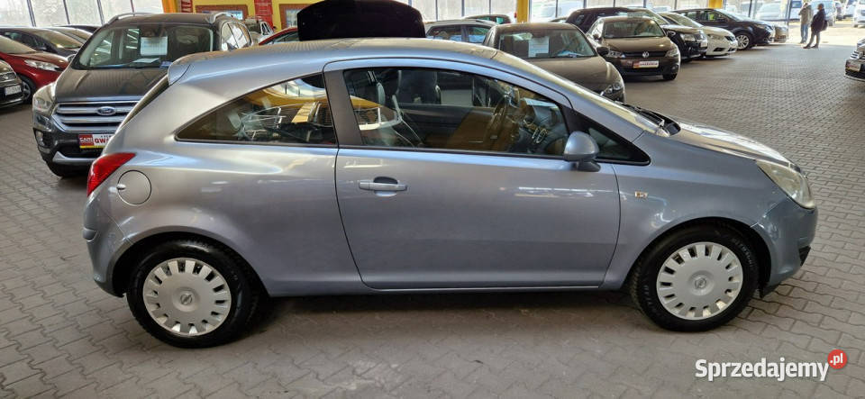Opel Corsa opis W podanej Roczna Gwarancja D klimatyzacja sprzedam