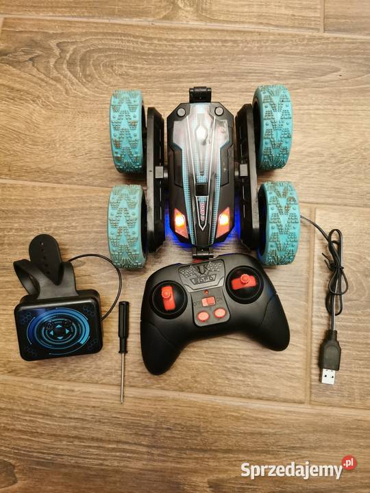 Samochodzik zdalnie sterowany Dębica