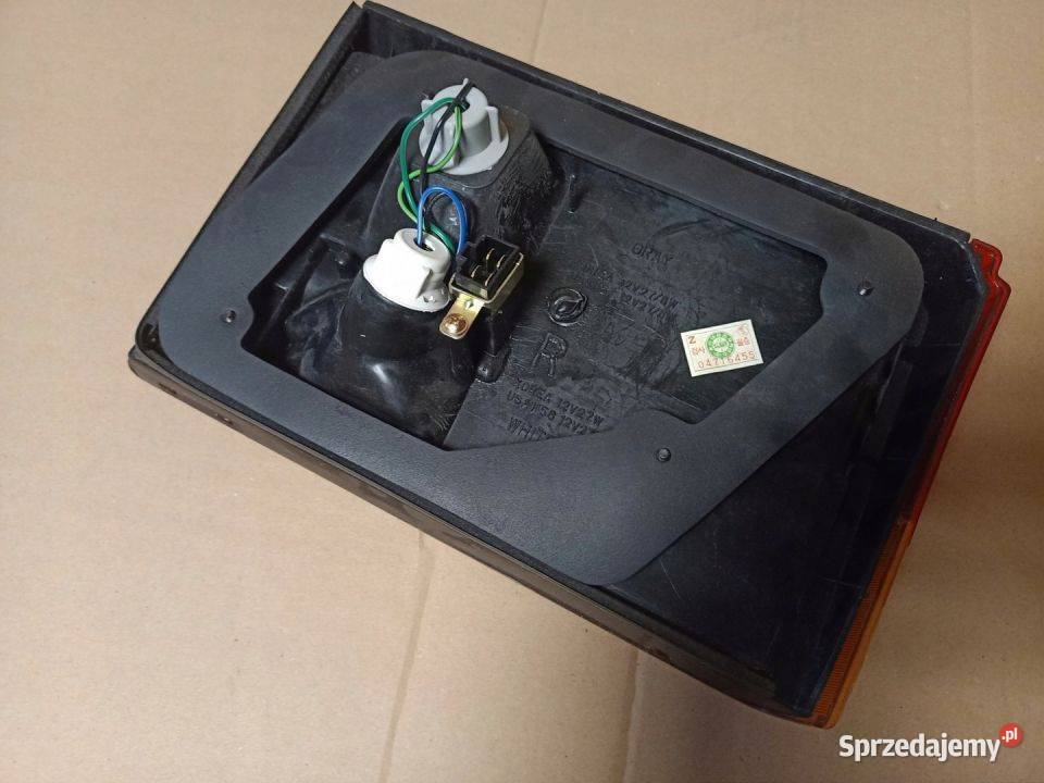 LAMPA TYŁ TYLNA PRAWA HYUNDAI SONATA 19911993 Skarżysko-Kamienna sprzedam