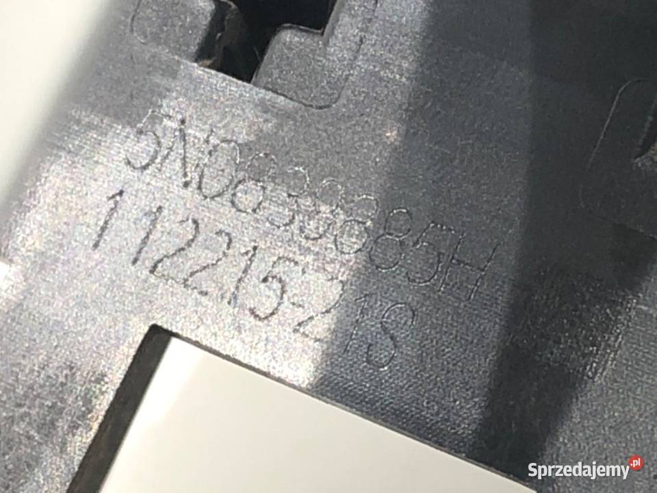 KLAMKA ZEWNĘTRZNA PRAWY PRZÓD VW GOLF VII Kombi