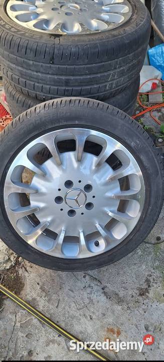 Sprzedam rzadki wzór felg YILDUZ 17 pełnej Średnica 17" Opony i felgi kujawsko-pomorskie Bydgoszcz