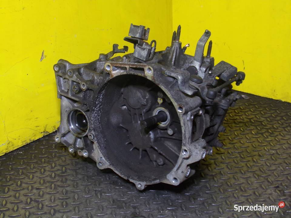 OUTLANDER 20 DID 10r 140 skrzynia biegow 6 4x4 osobowe Suków