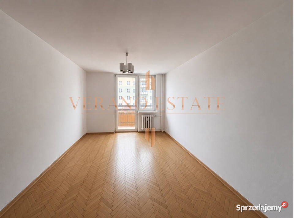 38 m Centrum Radomia 2 pokoje Balkon Winda Sprzedaż Radom