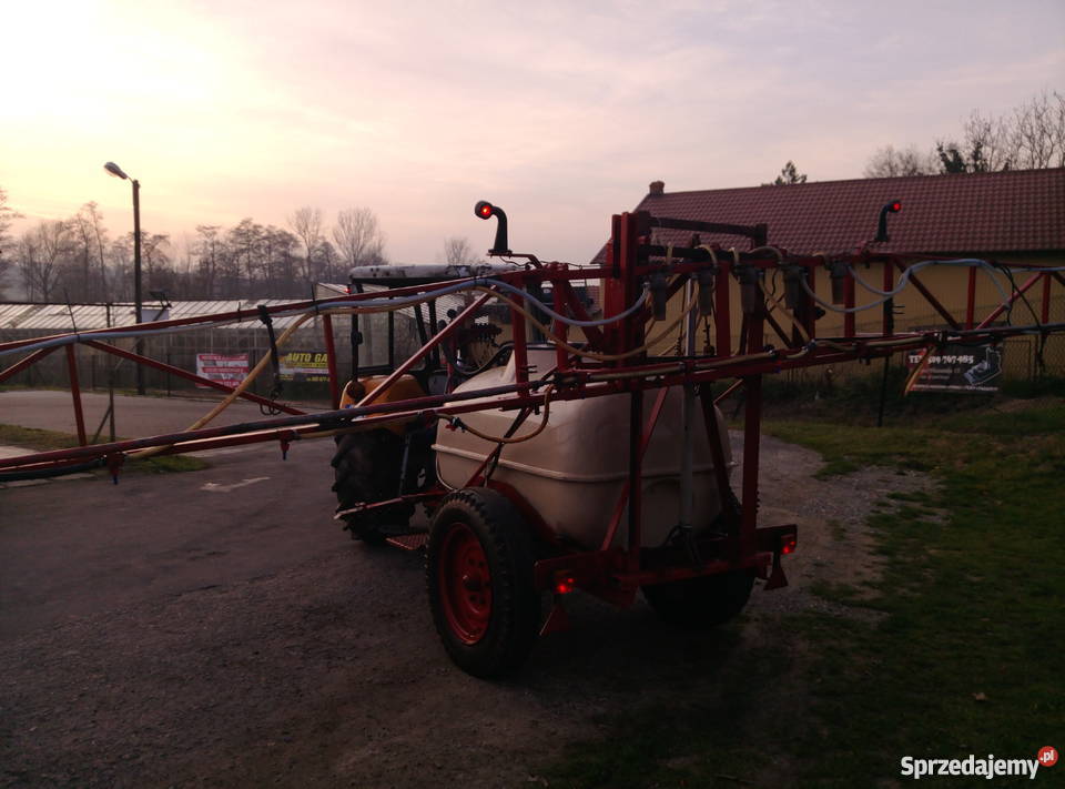 Pilmet 1000 L Ciągany Opryskiwacze sprzedam
