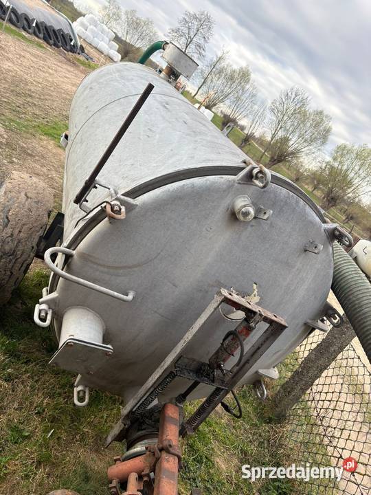 Beczkowóz wóz asenizacyjny beczka 4000l Zakrzewo