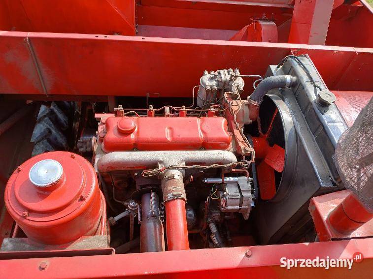 Sprzedam kombajn Messey Ferguson nieuszkodzony sprzedam