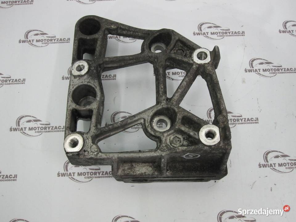 NISSAN XTRAIL 22 DCI 05r łapa napinacza