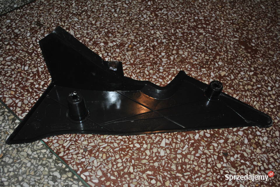 Osłona zbiornika paliwa dolna lewa BMW E60 E61 sprzedam