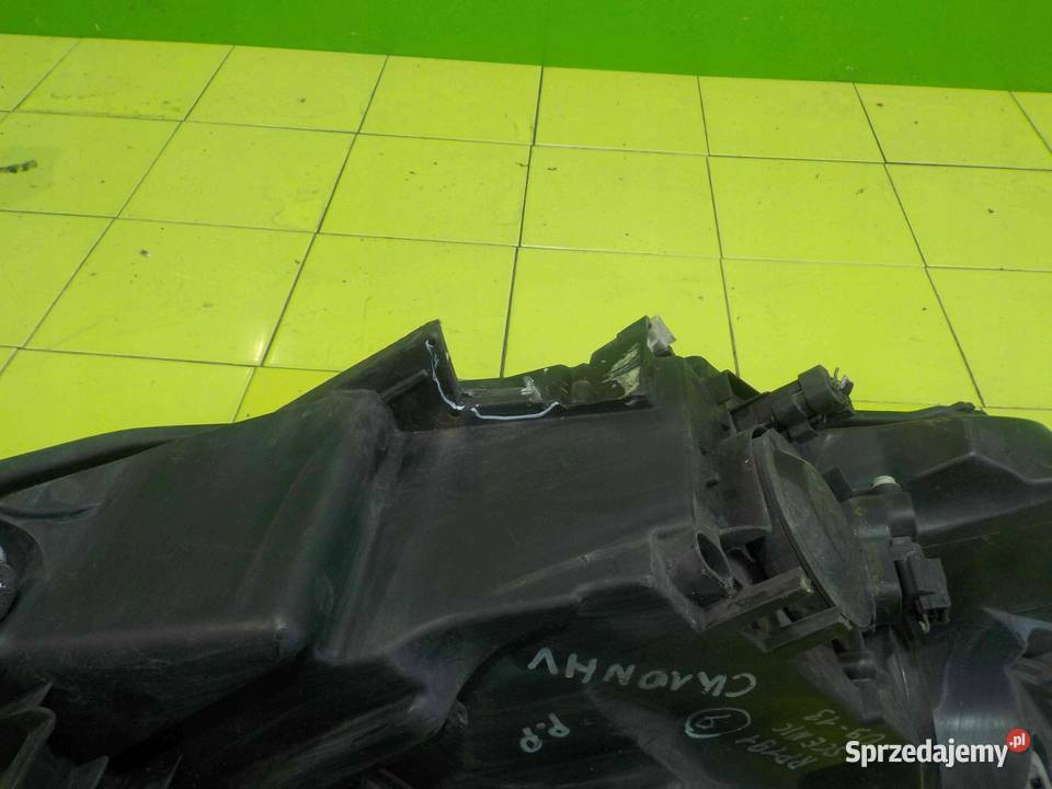 RENAULT GRAND SCENIC III 10r lampa prawa przod osobowe Suków