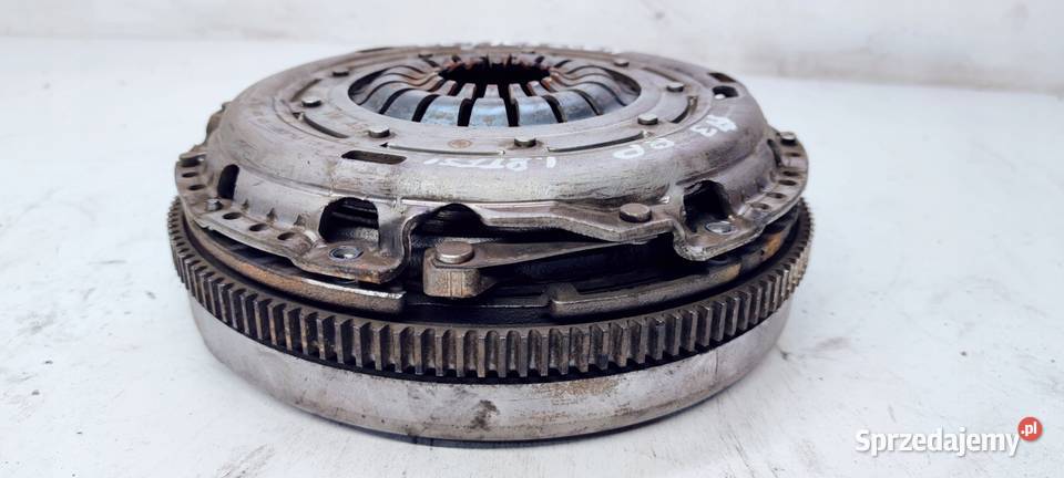 SPRZĘGŁO KOŁO DWUMAS AUDI VW 18 TFSI 06J105266H Przystajń