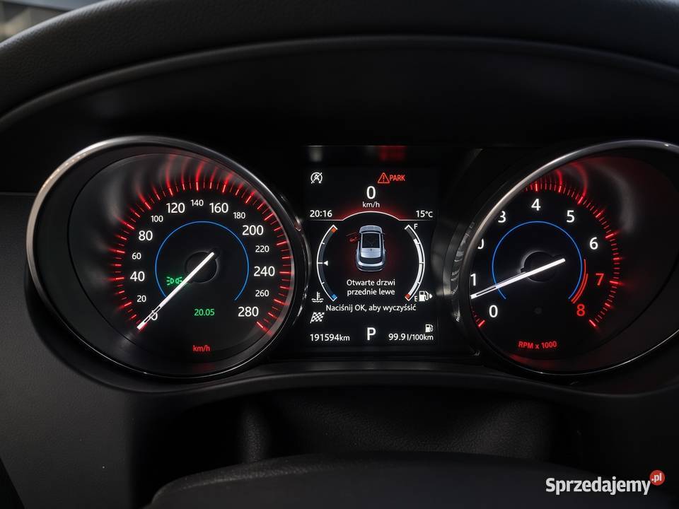 Jaguar FPace 20 250 4x4 BiLED PANORAMA Rok produkcji 2018 Suwałki